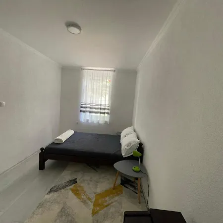 H&E Apartment Daire Saraybosna