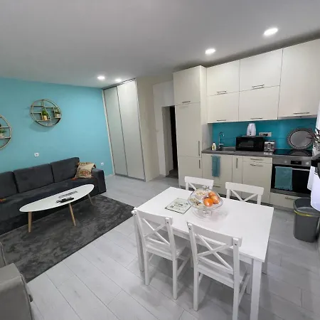 H&E Apartment Daire *